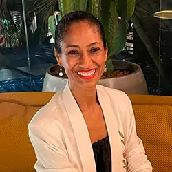 FABIANA-TEIXEIRA-DE-OLIVEIRA